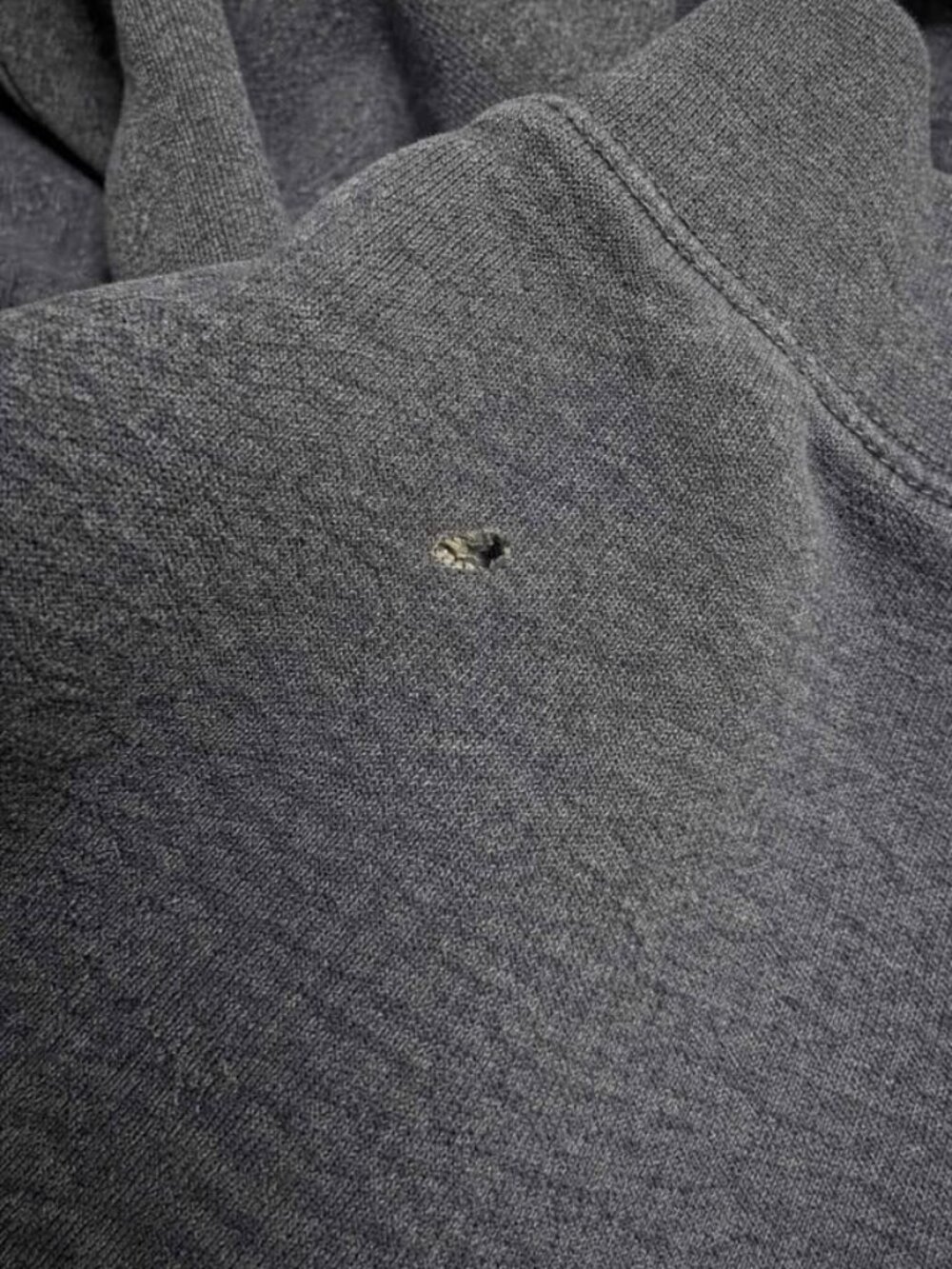 Carhartt hoodie - Picture 2 of 4